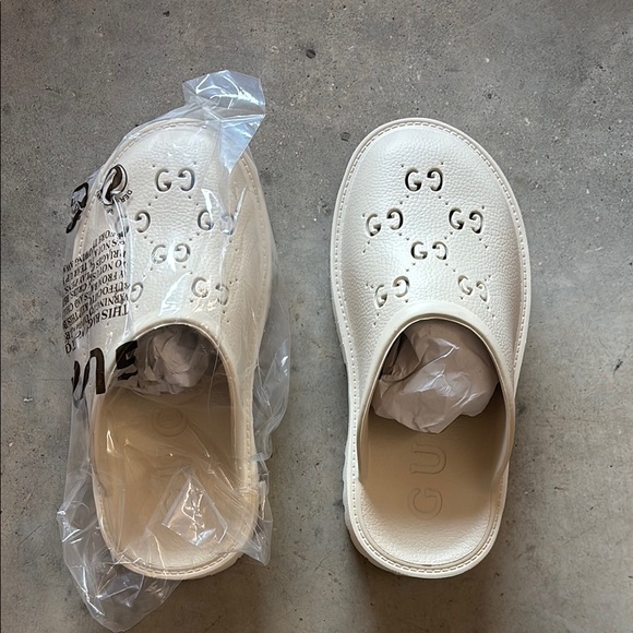 NWT chunky platform generic sandals 7-7.5 - Picture 1 of 4